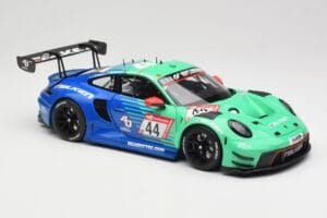 Porsche 911 992 GT3 R Falken #44 D. Eriksson / T. Heinemann 24 Hours of Nurburgring 2023 Minichamps 1:18 113236344 Metal — zdjęcie 6 z 8