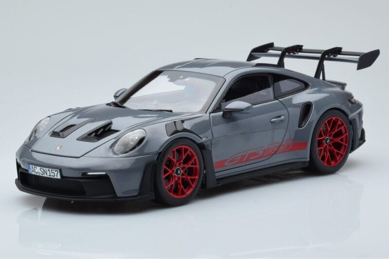 Porsche 911 992 GT3 RS Arctic Szary Pyro Czerwony Norev 1:18 187350 Metal
