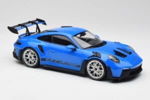 Porsche 911 992 GT3 RS Niebieski & Srebrne Felgi & Czarny Decor Minichamps 1:18 153062234 Metal — zdjęcie 4 z 6