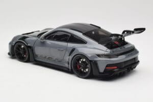 Porsche 911 992 GT3 RS Crayon Weissach Package & Black Wheels Minichamps 1:18 110062024 Metal — zdjęcie 7 z 8