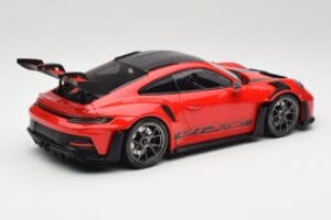 Porsche 911 992 GT3 RS Guards Czerwony & Srebrne Felgi Weissach Package Minichamps 1:18 153062246 Metal — zdjęcie 2 z 6