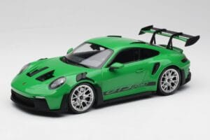 Porsche 911 992 GT3 RS Python Zielony & Srebrne Felgi & Czarny Decor Minichamps 1:18 153062235 Metal