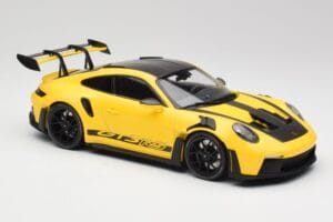 Porsche 911 992 GT3 RS Racing Żółty & Czarne Felgi Minichamps 1:18 153062245 Metal — zdjęcie 4 z 6