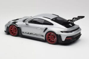 Porsche 911 992 GT3 RS Srebrny & Czerwone Felgi Minichamps 1:18 153062241 Metal — zdjęcie 5 z 6