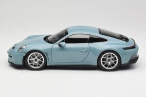 Porsche 911 992 S/T Meissen Blue Norev 1:18 187470 Metal — zdjęcie 4 z 8