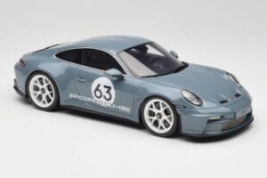 Porsche 911 992 ST Gentian Blue Metallic GT Spirit 1:18 GT491 Żywica — zdjęcie 4 z 6