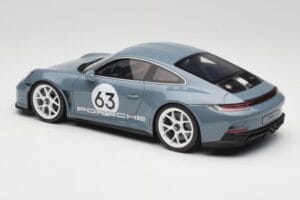 Porsche 911 992 ST Gentian Blue Metallic GT Spirit 1:18 GT491 Żywica — zdjęcie 5 z 6