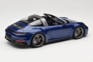 Porsche 911 992 Targa 4 GTS Blue Metallic Minichamps 1:18 155061060 Metal — zdjęcie 2 z 6