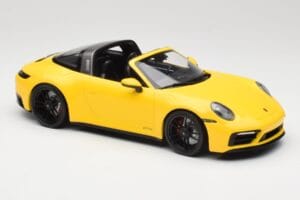 Porsche 911 992 Targa 4 GTS Żółty Minichamps 1:18 153061064 Metal — zdjęcie 4 z 6