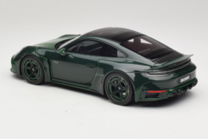 Porsche 911 992 Turbo S Brabus 900 Rocket R Mean Green GT Spirit 1:18 GT959 Żywica — zdjęcie 5 z 6