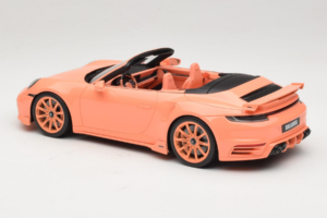Porsche 911 992 Turbo S Cabriolet Brabus 900 Peetch GT Spirit 1:18 GT564 Żywica — zdjęcie 5 z 6