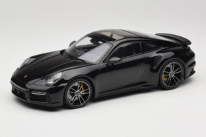 Porsche 911 992 Turbo S Czarny Minichamps 1:18 WAP02117BOL002 Metal