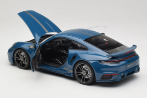 Porsche 911 992 Turbo S Coupe Sport Design Niebieski Minichamps 1:18 113069073 Metal — zdjęcie 5 z 8