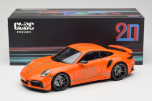 Porsche 911 992 Turbo S Coupe Sport Design Pomarańczowy Minichamps 1:18 113069074 Metal — zdjęcie 8 z 8