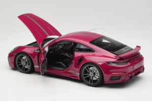 Porsche 911 992 Turbo S Coupe Sport Design Czerwony Minichamps 1:18 113069075 Metal — zdjęcie 5 z 8