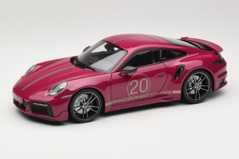 Porsche 911 992 Turbo S Coupe Sport Design Czerwony Minichamps 1:18 113069075 Metal