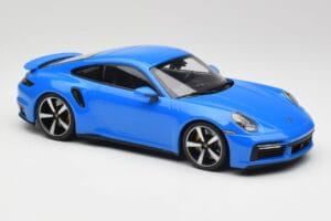 Porsche 911 992 Turbo S Gentian Niebieski Minichamps 1:18 155069074 Metal — zdjęcie 4 z 6