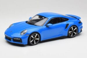 Porsche 911 992 Turbo S Gentian Niebieski Minichamps 1:18 155069074 Metal