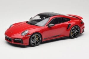 Porsche 911 992 Turbo S Czerwony Minichamps 1:18 155069070 Metal
