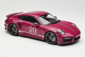 Porsche 911 992 Turbo S z Sport Design Package Czerwony Minichamps 1:18 155069172 Metal — zdjęcie 4 z 6