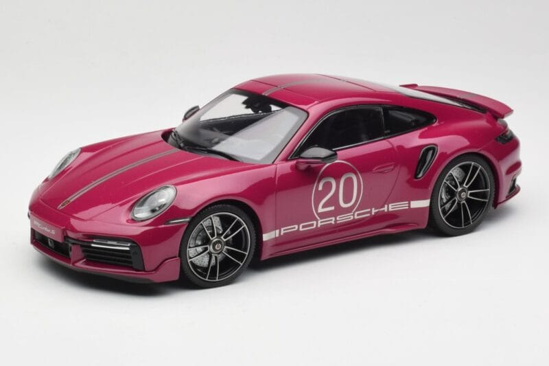 Porsche 911 992 Turbo S z Sport Design Package Czerwony Minichamps 1:18 155069172 Metal