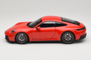 Porsche 911 992.2 Carrera 4 GTS Guards Red Norev 1:18 187171 Metal — zdjęcie 4 z 8