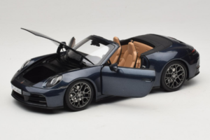 Porsche 911 992.2 Carrera Kabriolet Yachting Blue Norev 1:18 187180 Metal — zdjęcie 2 z 8