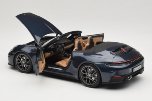 Porsche 911 992.2 Carrera Kabriolet Yachting Blue Norev 1:18 187180 Metal — zdjęcie 5 z 8