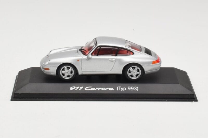 Porsche 911 993 Carrera Srebrny Minichamps 1:43 WAP02003597 Metal