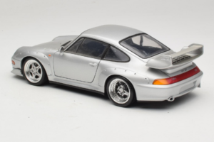 Porsche 911 993 GT2 Street Srebrny UT Models 1:18 180065000 Metal — zdjęcie 7 z 8