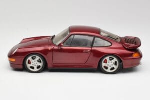 Porsche 911 993 Turbo Arena Czerwony Metaliczny UT Models 1:18 27811 Metal — zdjęcie 4 z 8