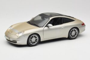 Porsche 911 996 Carrera 4S Srebrny Maisto 1:18 WAP02102212 Metal