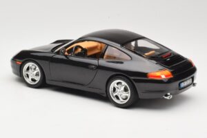 Porsche 911 996 Carrera Czarny Bburago 1:18 3385-M2 Metal — zdjęcie 7 z 8