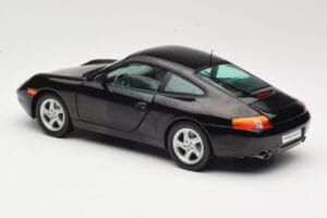 Porsche 911 996 Carrera Czarny Sun Star 1:18 1202 Metal — zdjęcie 7 z 8
