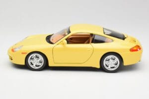 Porsche 911 996 Carrera Żółty Bburago 1:18 30085-M1 Metal — zdjęcie 4 z 8
