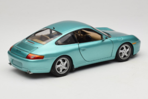 Porsche 911 996 Green Metallic UT Models 1:18 27901 Metal — zdjęcie 3 z 8