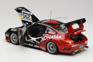 Porsche 911 996 GT3 RS #290 N. Bartels / H. Jacksties / F. Lorenzo Yokohama 24 Hours of Nurburgring 2003 AUTOart 1:18 80372 M — zdjęcie 5 z 8