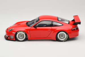 Porsche 911 996 GT3 RSR FIA GT 2004 Czerwony Minichamps 1:18 100046400 Metal — zdjęcie 4 z 8