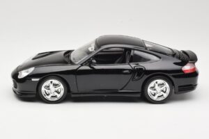 Porsche 911 996 Turbo Czarny Bburago 1:18 18-12030 Metal — zdjęcie 4 z 8