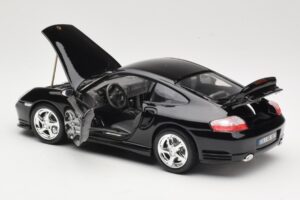Porsche 911 996 Turbo Czarny Bburago 1:18 18-12030 Metal — zdjęcie 5 z 8