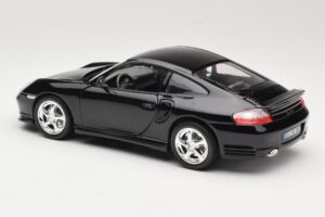 Porsche 911 996 Turbo Czarny Bburago 1:18 18-12030 Metal — zdjęcie 7 z 8