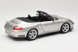 Porsche 911 996 Turbo Kabriolet Srebrny Maisto 1:18 31660 Metal — zdjęcie 3 z 8