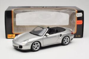 Porsche 911 996 Turbo Kabriolet Srebrny Maisto 1:18 31660 Metal — zdjęcie 8 z 8