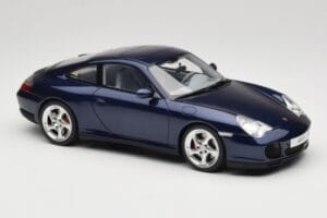 Porsche 911 996.2 Carrera 4S Ciemnoniebieski GT Spirit 1:18 GT938 Żywica — zdjęcie 4 z 6