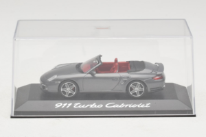 Porsche 911 997 Turbo Cabriolet Grey Metallic Minichamps 1:43 WAP02015216 Metal — zdjęcie 4 z 5