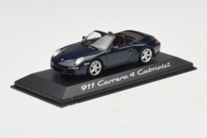 Porsche 911 997 Carrera 4 Kabriolet Ciemnoniebieski Minichamps 1:43 WAP02015216-P1 Metal — zdjęcie 2 z 4