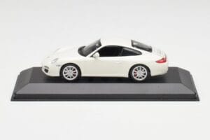 Porsche 911 997 Carrera 4S Carrara Biały Minichamps 1:43 403066431 Metal