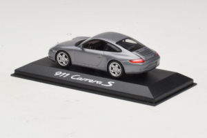 Porsche 911 997 Carrera S Grey Metallic Minichamps 1:43 WAP02011615-P1 Metal — zdjęcie 3 z 4