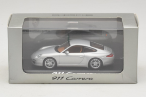 Porsche 911 997 Carrera Silver Metallic Minichamps 1:43 WAP02001218 Metal — zdjęcie 5 z 5