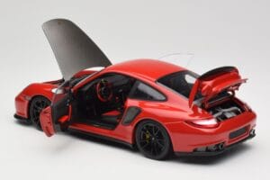 Porsche 911 997 GT2 RS Czerwony Z Czarnymi Felgami Minichamps 1:18 100069407 Metal — zdjęcie 5 z 8